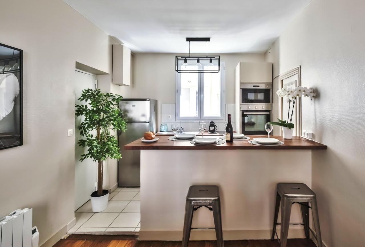 Family Apartment In Paris Extérieur photo