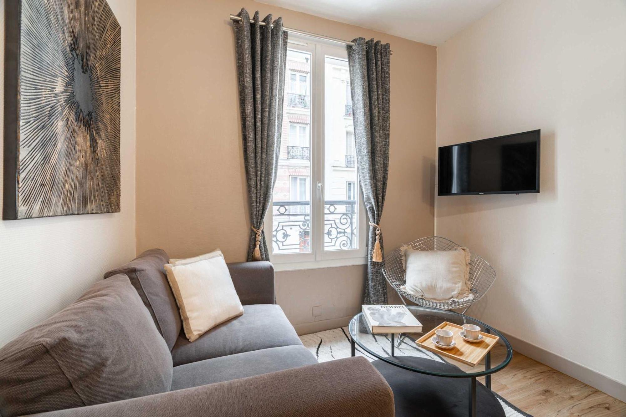 Family Apartment In Paris Extérieur photo